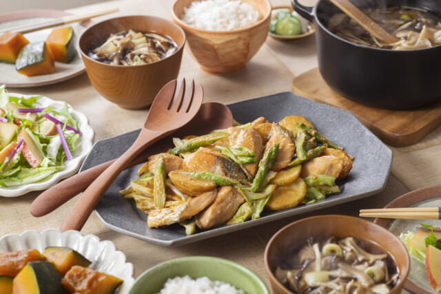 秋の味覚を楽しむ作り置きレシピ15選｜旬の食材で簡単＆栄養満点おかず